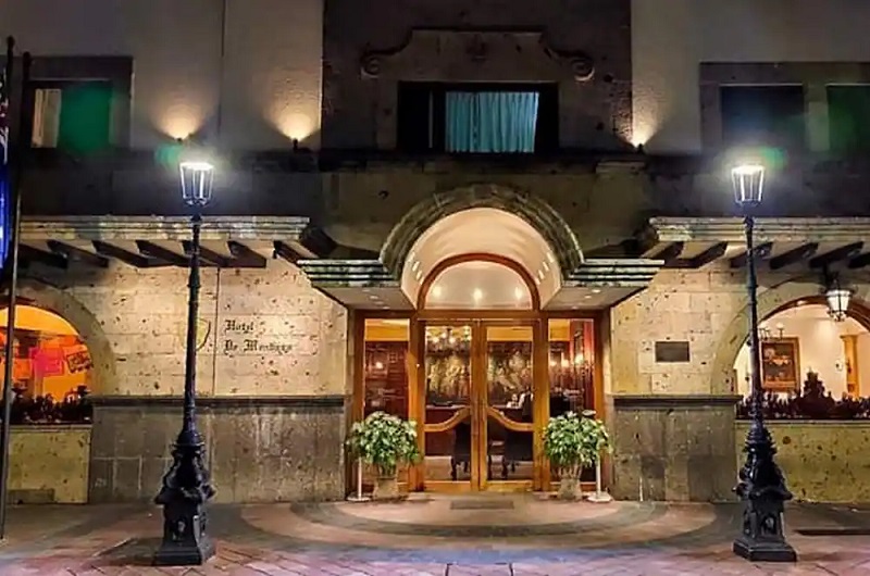 Hotel De Mendoza- https://habibi-world-travel-agency.com